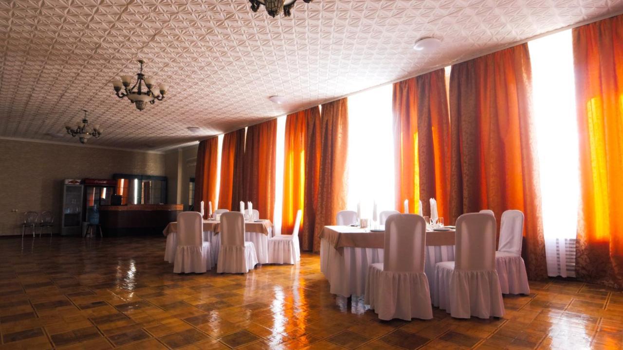 Pectoral On Khortytsia Hotel Zaporizhia Bagian luar foto